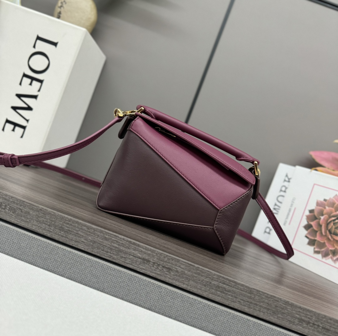 Loewe Puzzle Bags